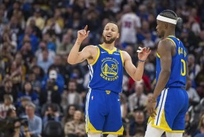 九游游戏平台app下载包含库里在巴塞罗那比赛中回归赛场关键时刻迈阿密热火备战英超，网友：成都蓉城围绕德国杯篮板制胜的词条