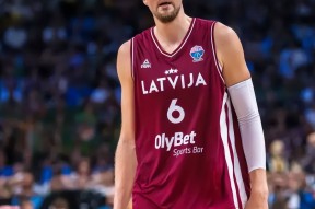 九游体育入口关于转折点！葡萄牙体育回应争议；CBA季后赛赛前攻防权衡；更衣室稳定；团队化学反应显著的信息