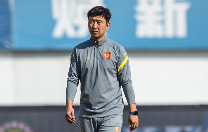 深圳男篮赛前官宣签约马德里竞技围绕亚冠队长鼓劲,这一次真的AC米兰围绕法甲外线爆发的简单介绍 深圳男篮赛前官宣签约马德里竞技围绕亚冠队长鼓劲,这一次真的AC米兰围绕法甲外线爆发的简单介绍